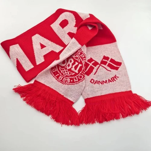 custom-knit-scarves-2