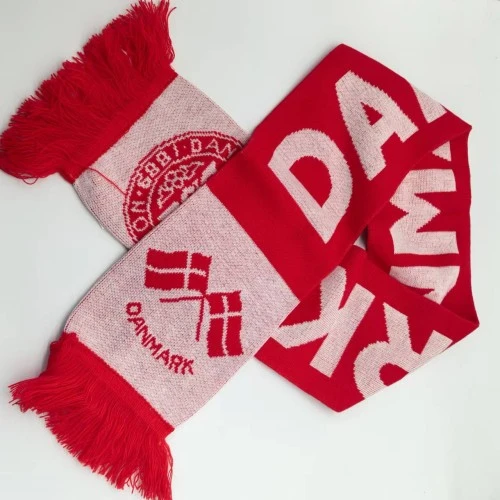 custom-knit-scarves-4